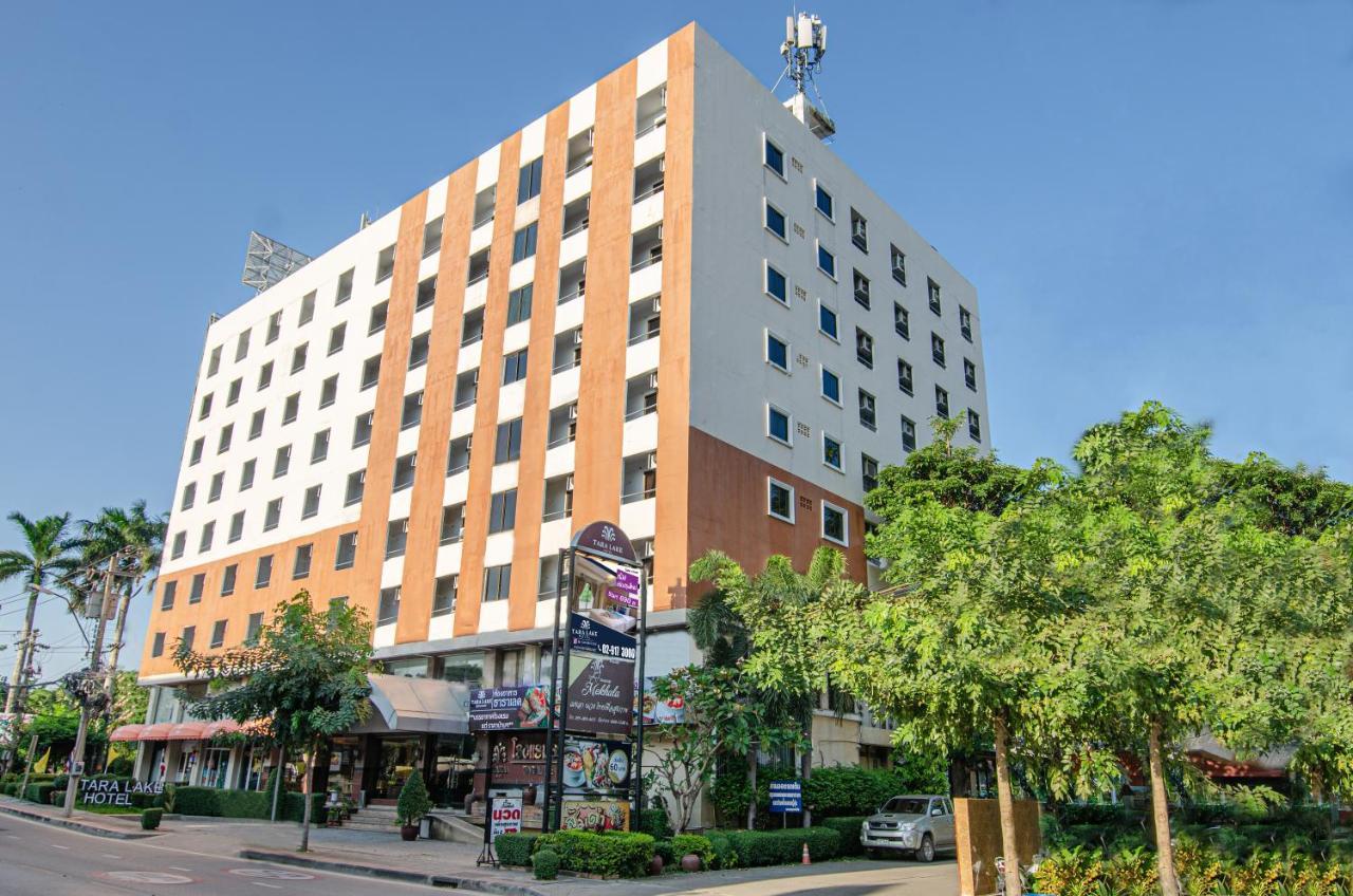 Tara Lake Bangkok Exterior photo